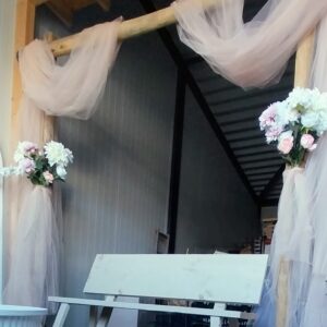 Backdrop van kastanje houten palen