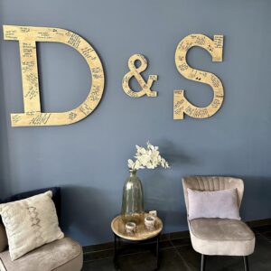 Letters gastenboek welkomstbord  met hart!